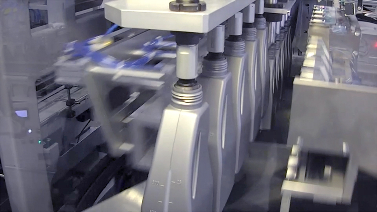 Techne-packaging-blow-molding-lubricant-production