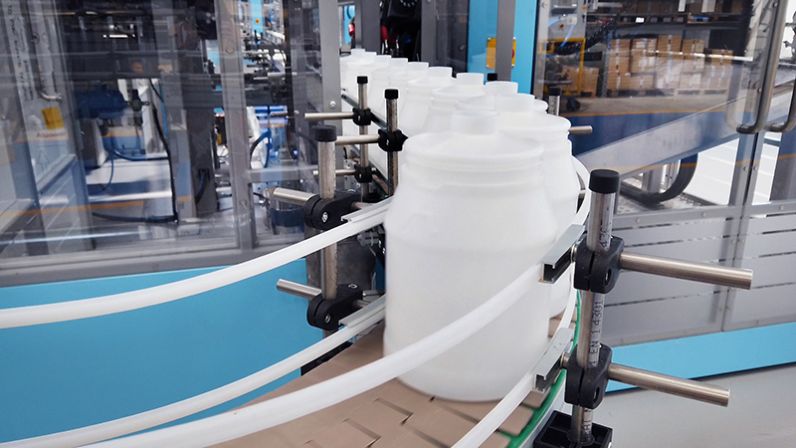 Techne blow molding dairy production conveyor belt