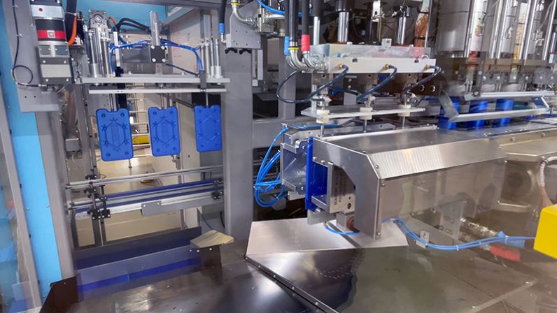 Techne blow molding freezeboard production picker