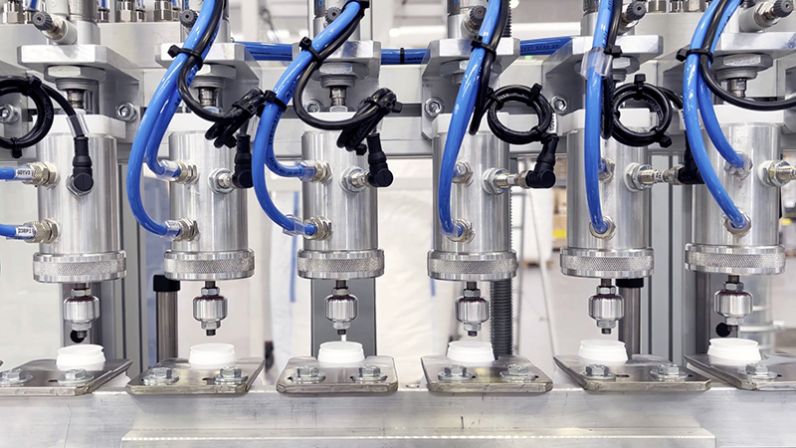 Techne packaging shampoo bottle production